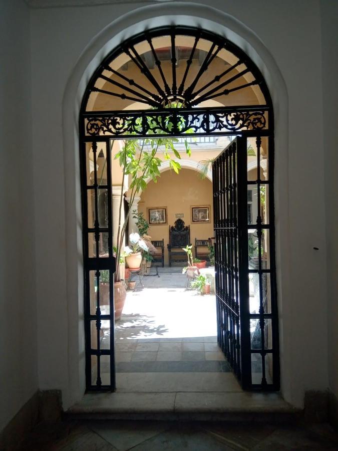 Casa Del Anticuario Apartments Cádiz Eksteriør billede